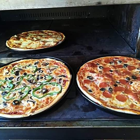 giorgio pizza house — photograph 2