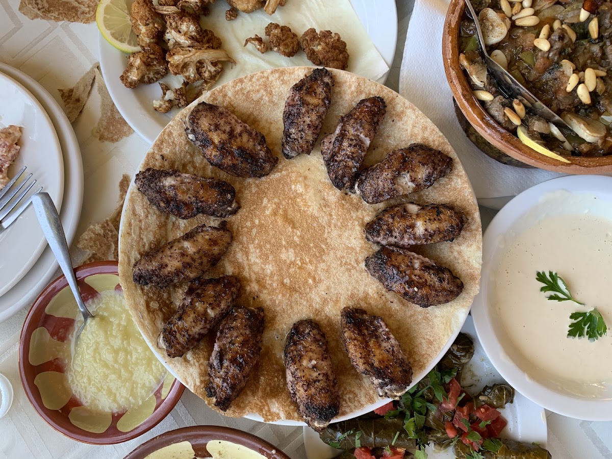 Ain Alkhasfeh - Restaurant — photograph 2