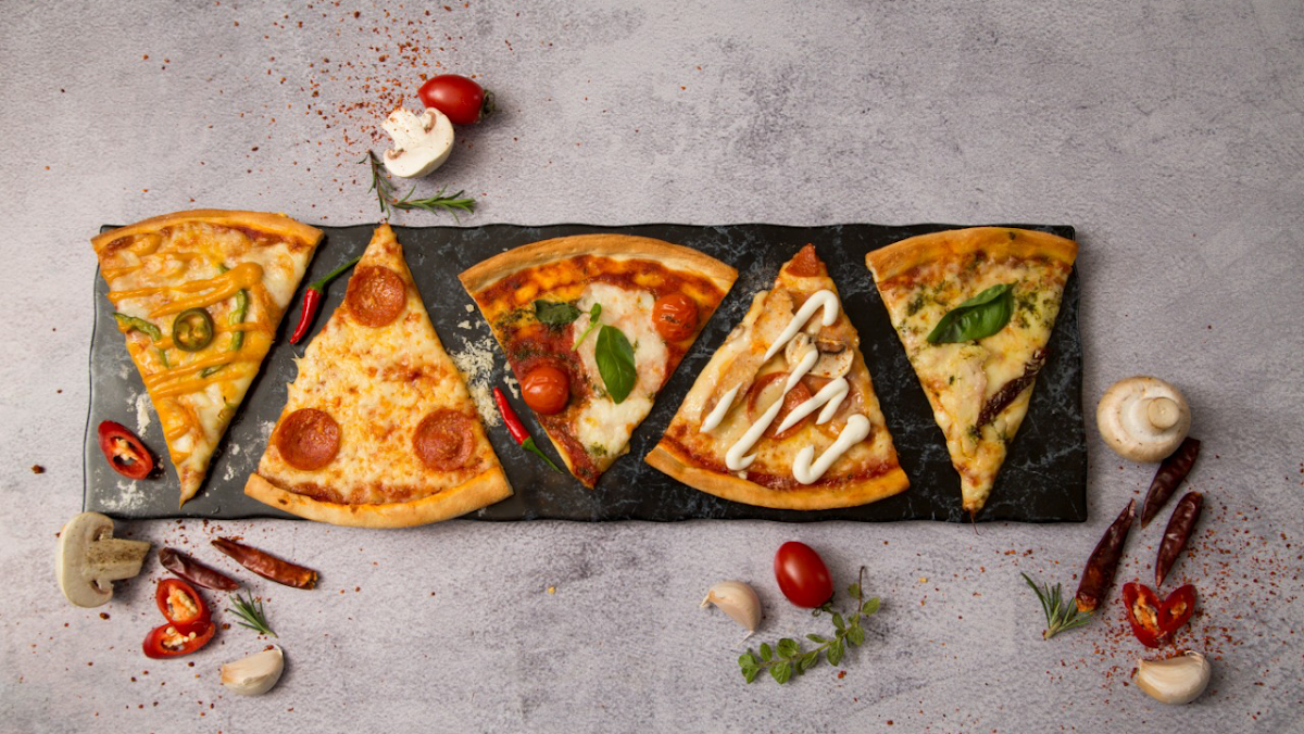 Pizza e pasta lovers — photograph 3
