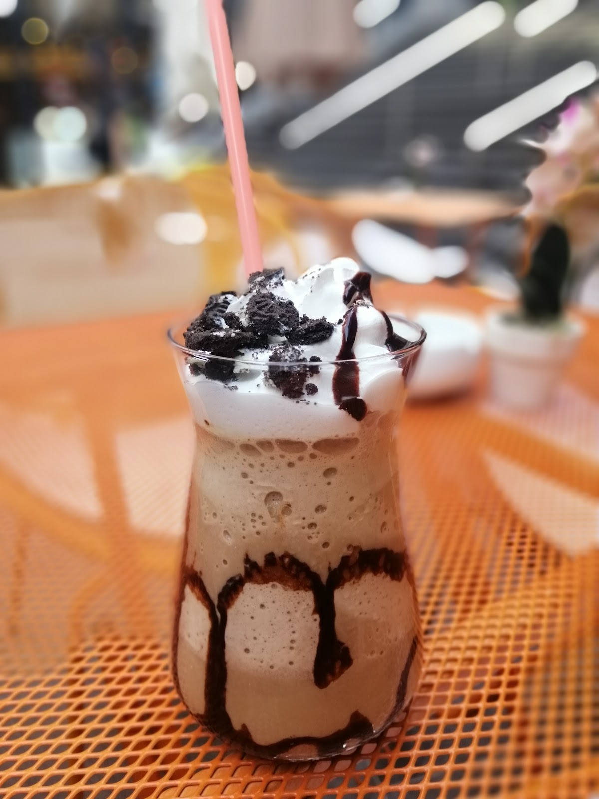 Bee My Cup — photograph 5