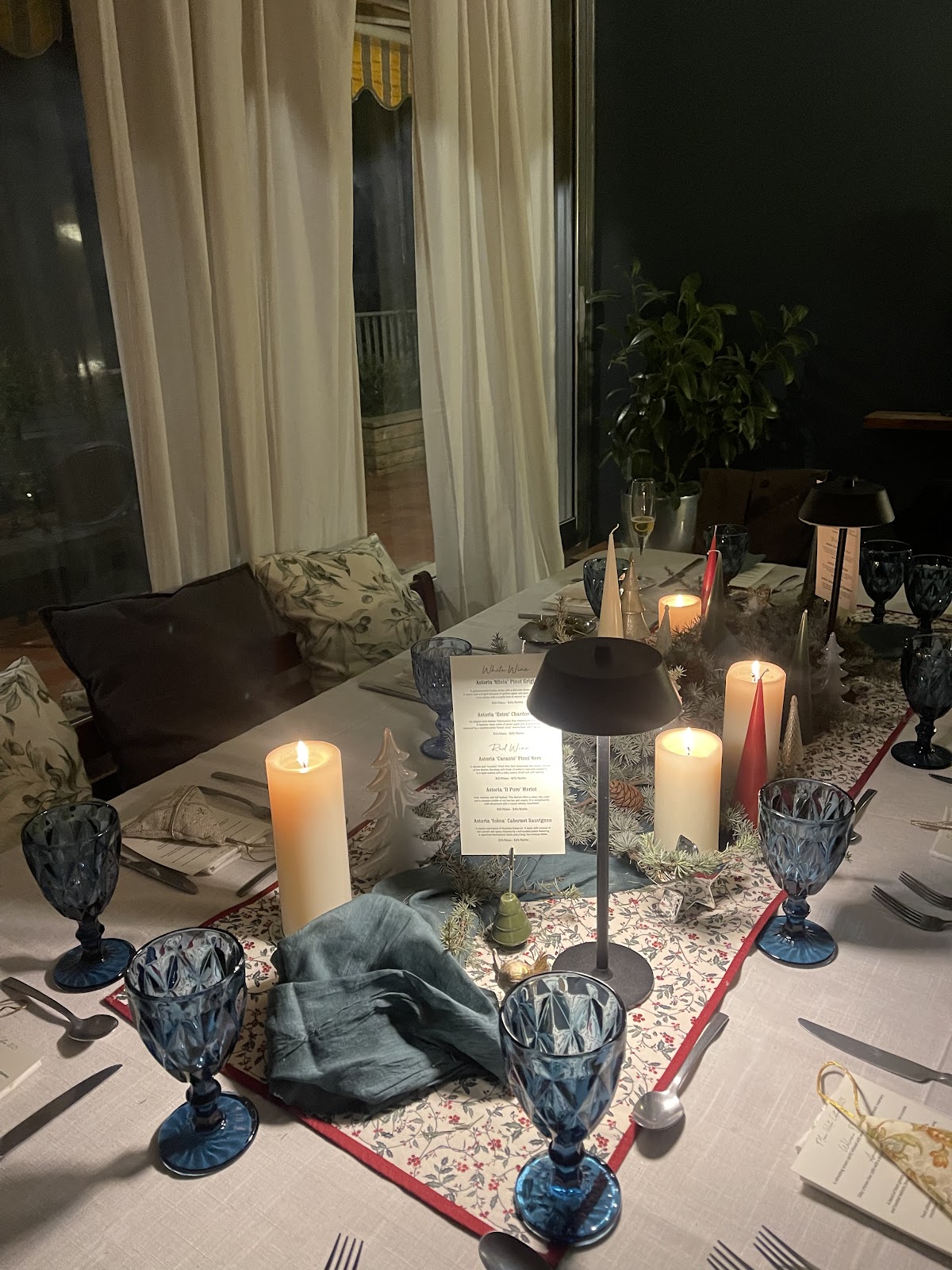 The Social Table — photograph 2