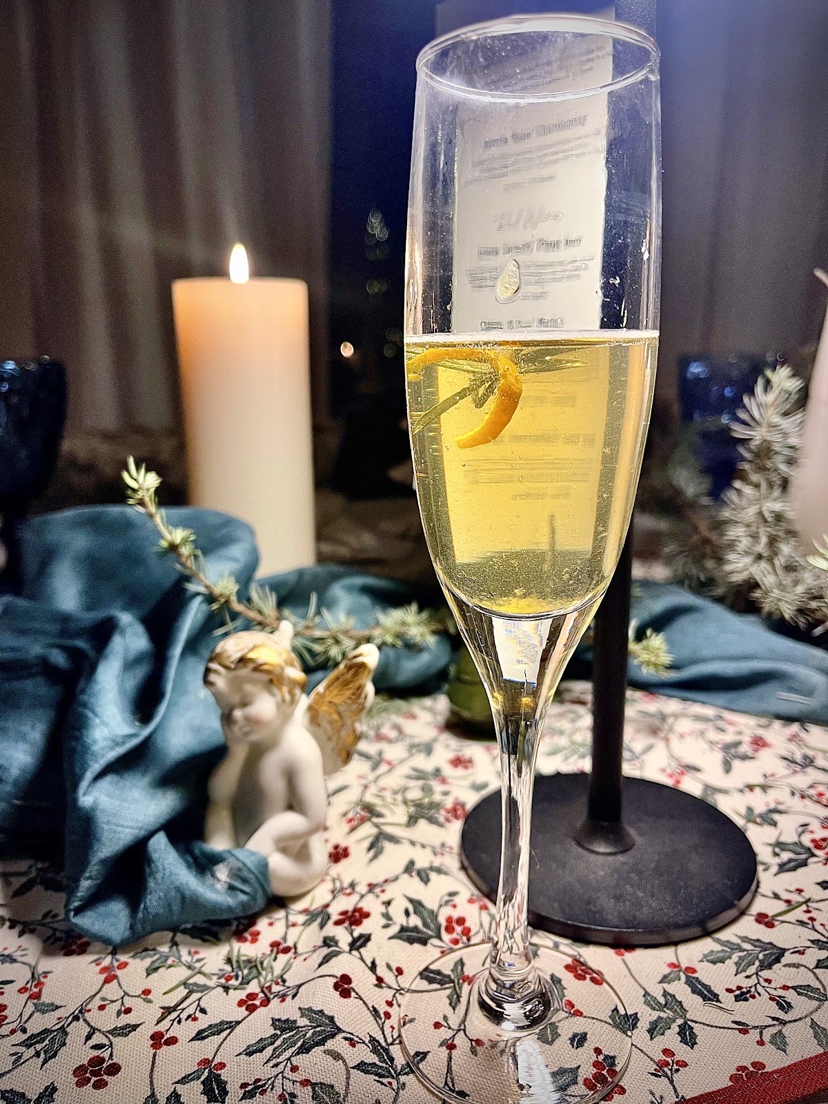 The Social Table — photograph 3