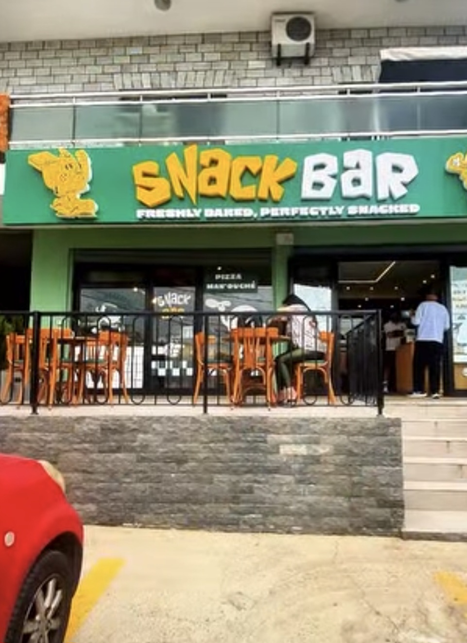 Snack Bar