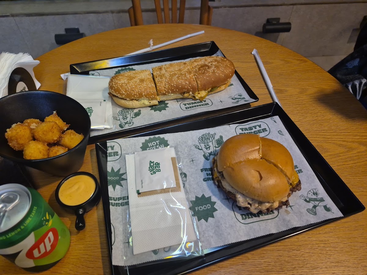 Snack Bar — photograph 6