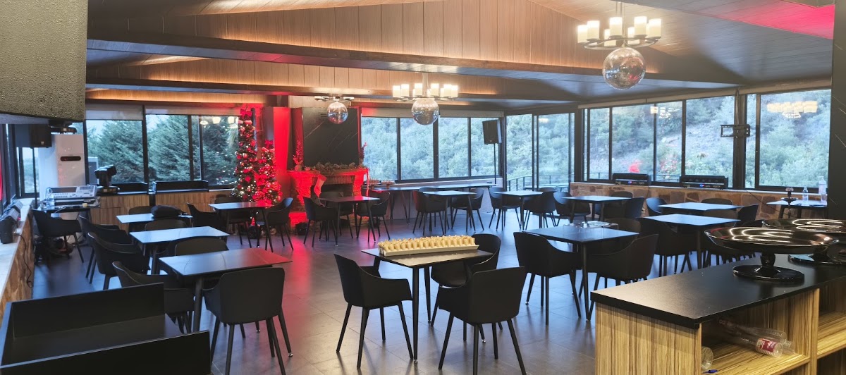 Sukoon Resto Lounge — photograph 3