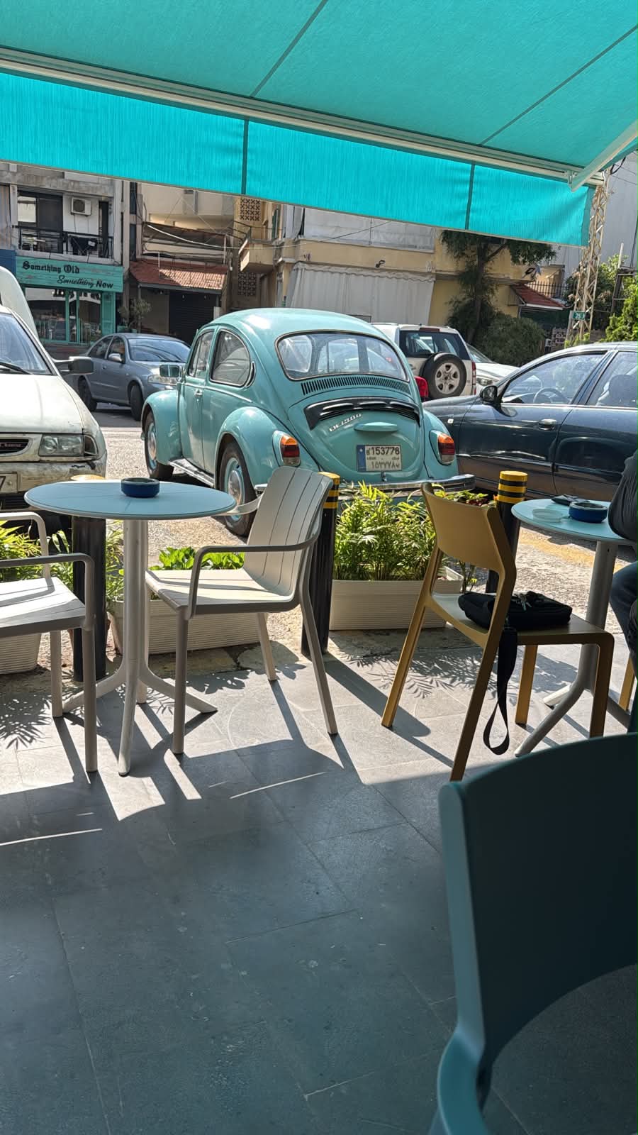 20 Sips — photograph 6