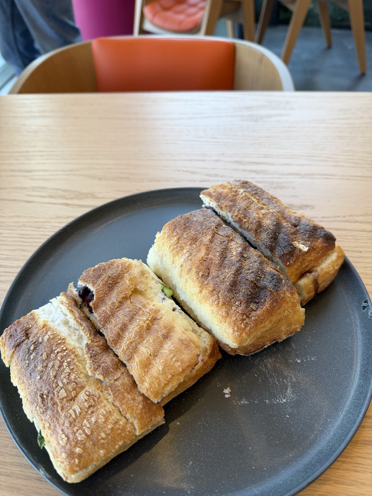 Dunkin' Beit Meri — photograph 2