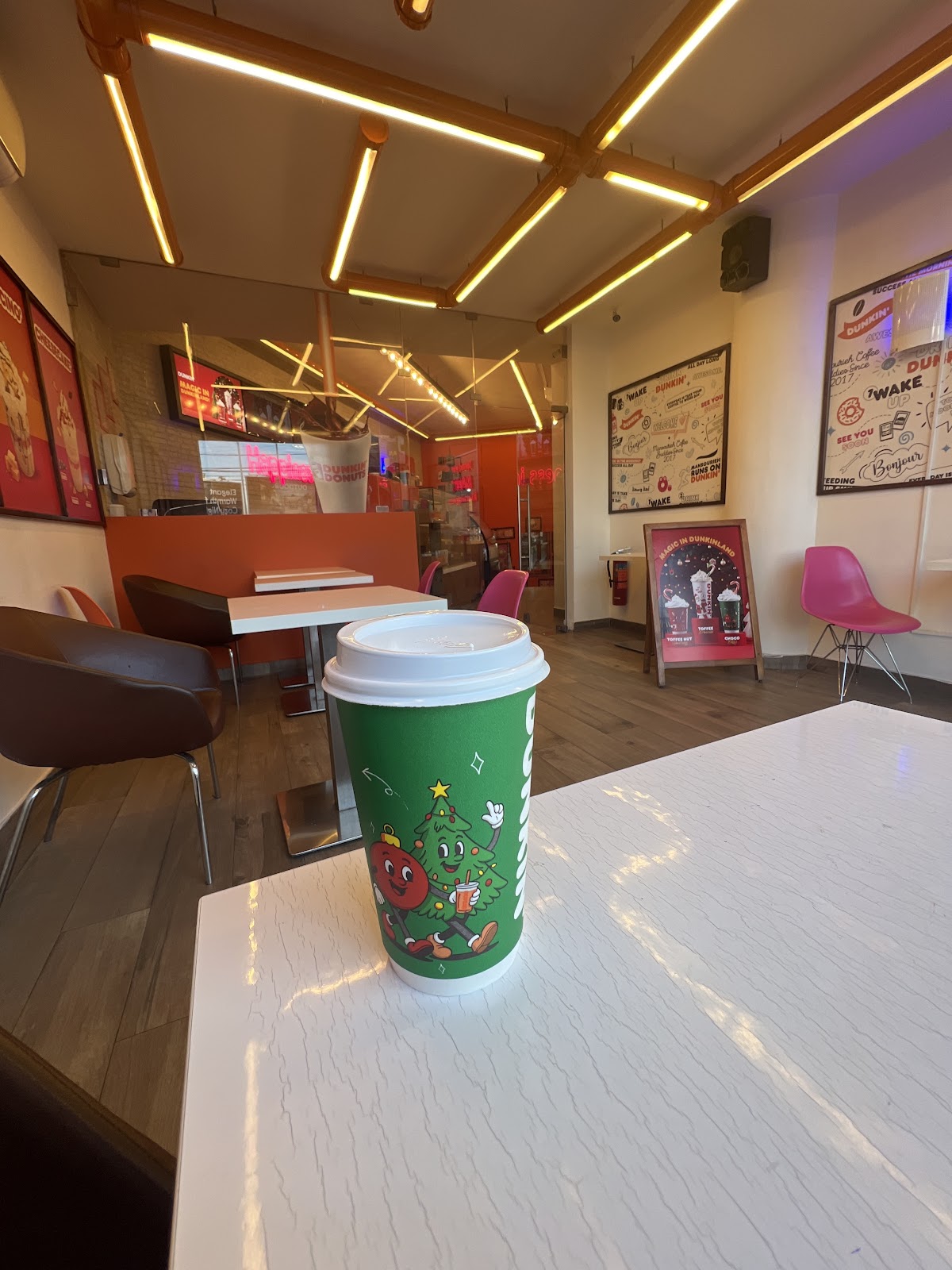 Dunkin’ Mansourieh — photograph 6