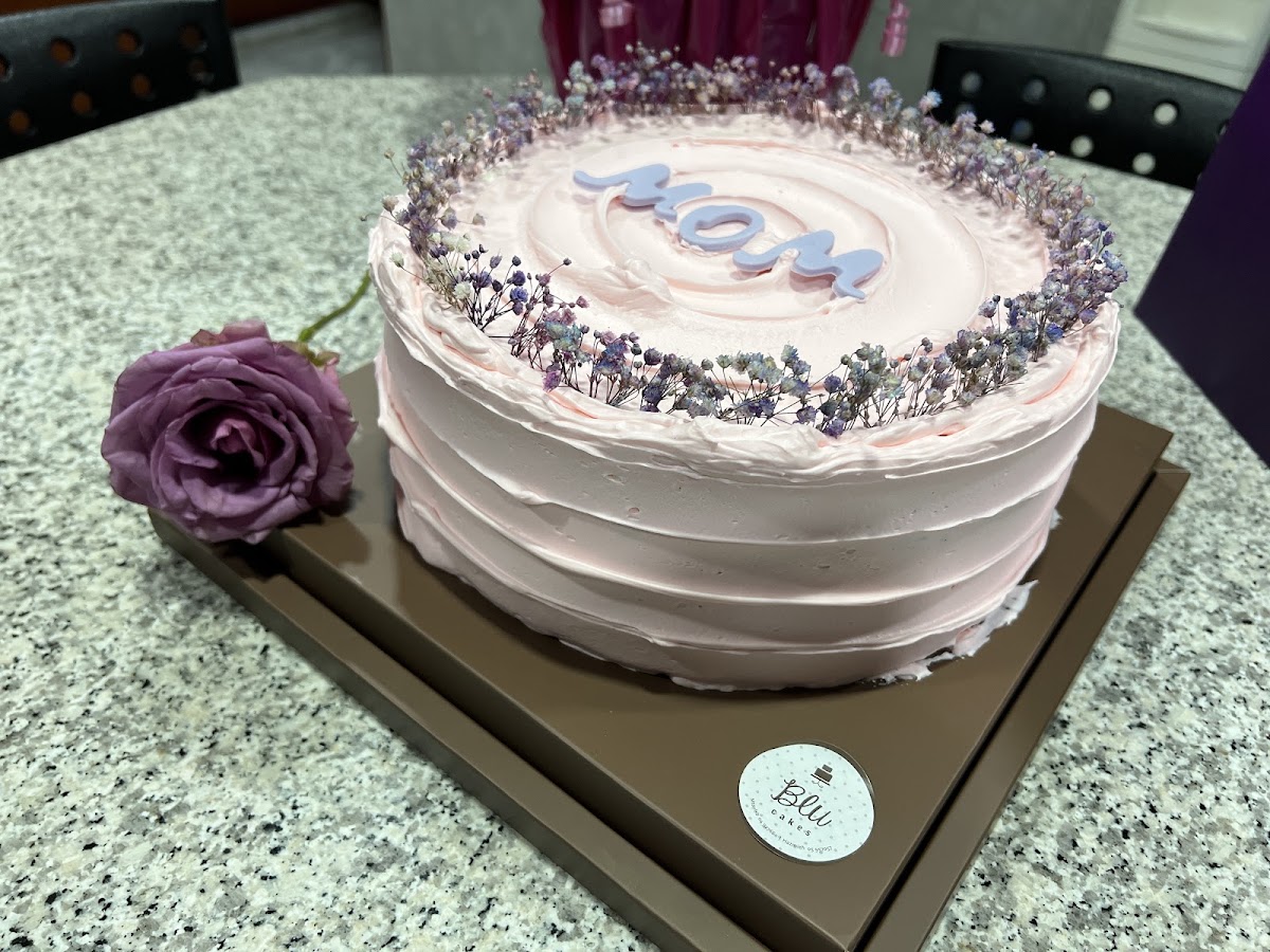 Blu Cakes — photograph 5