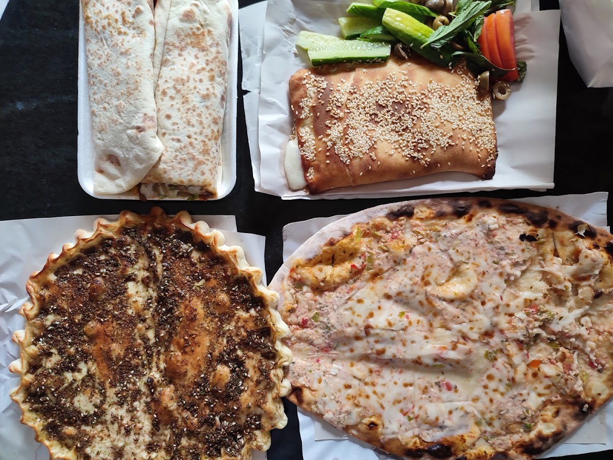 Saint Charbel Bakery — photograph 2