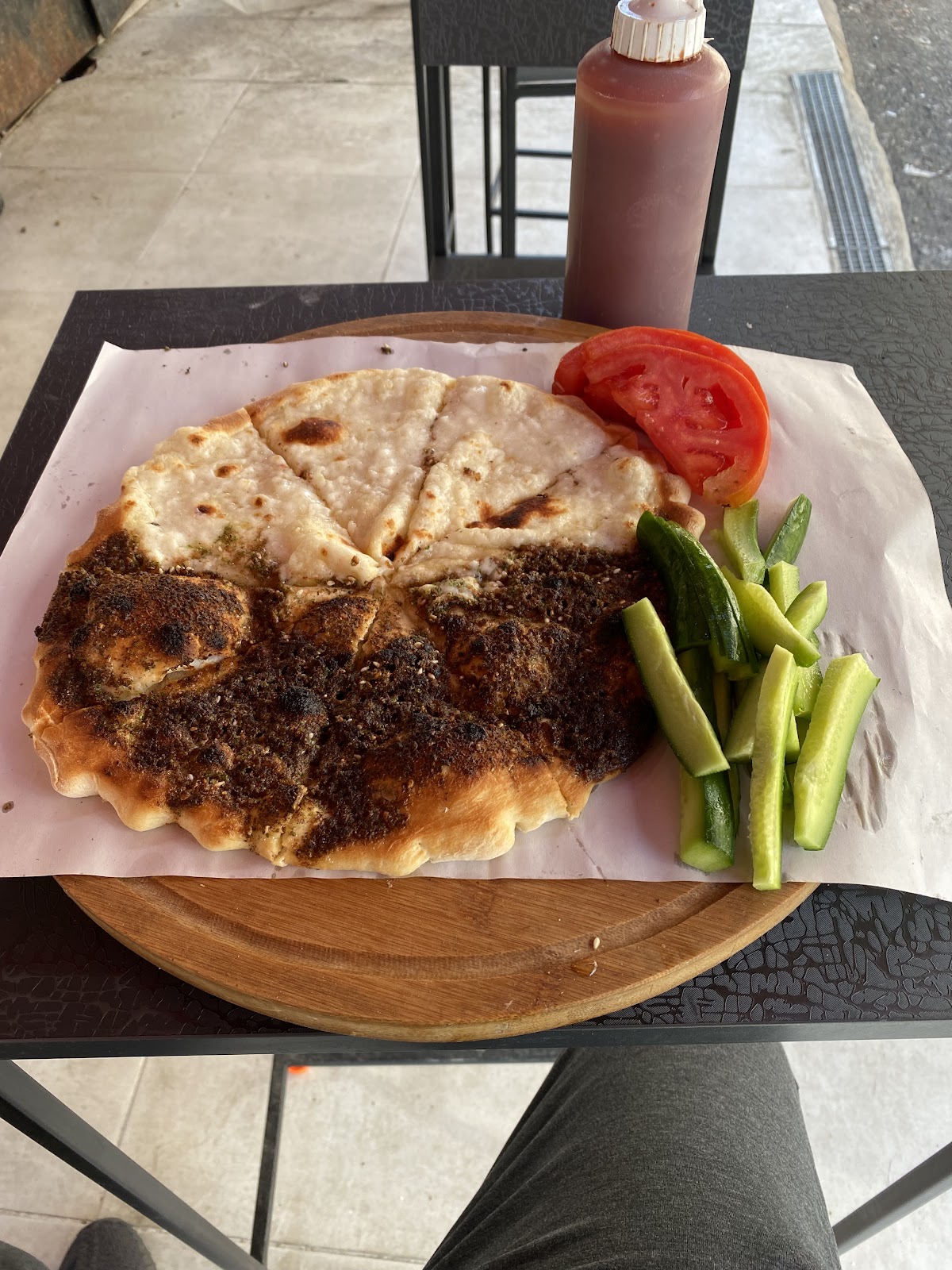 Saint Charbel Bakery — photograph 3