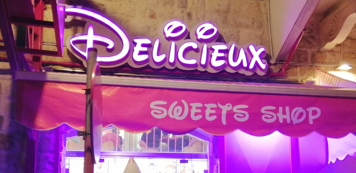 Delicieux Sweets Shop — photograph 6