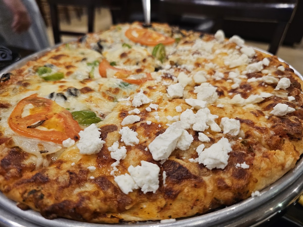 Kristy Pizza — photograph 3