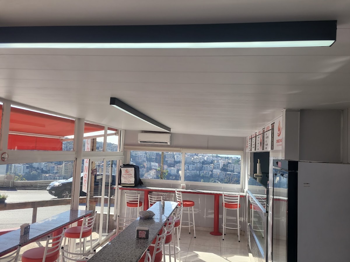 CHEZ NaNo — photograph 5