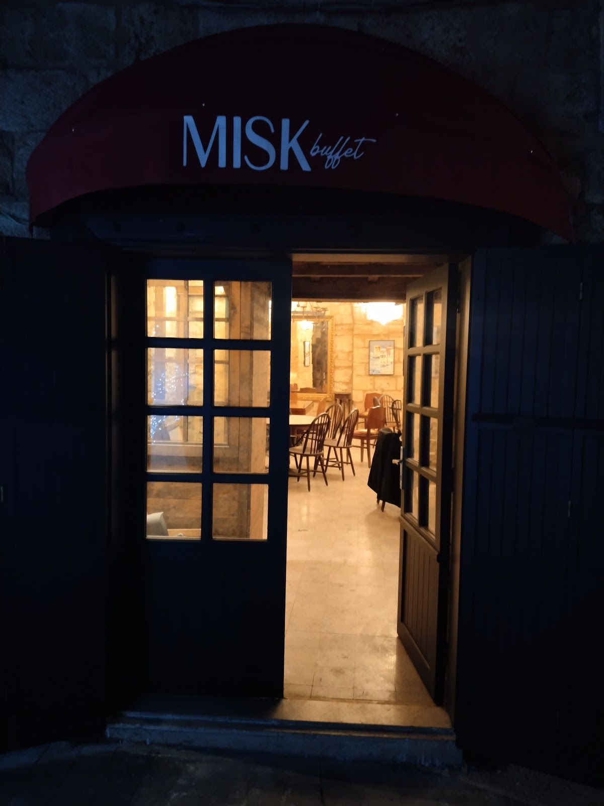 Misk Buffet — photograph 6