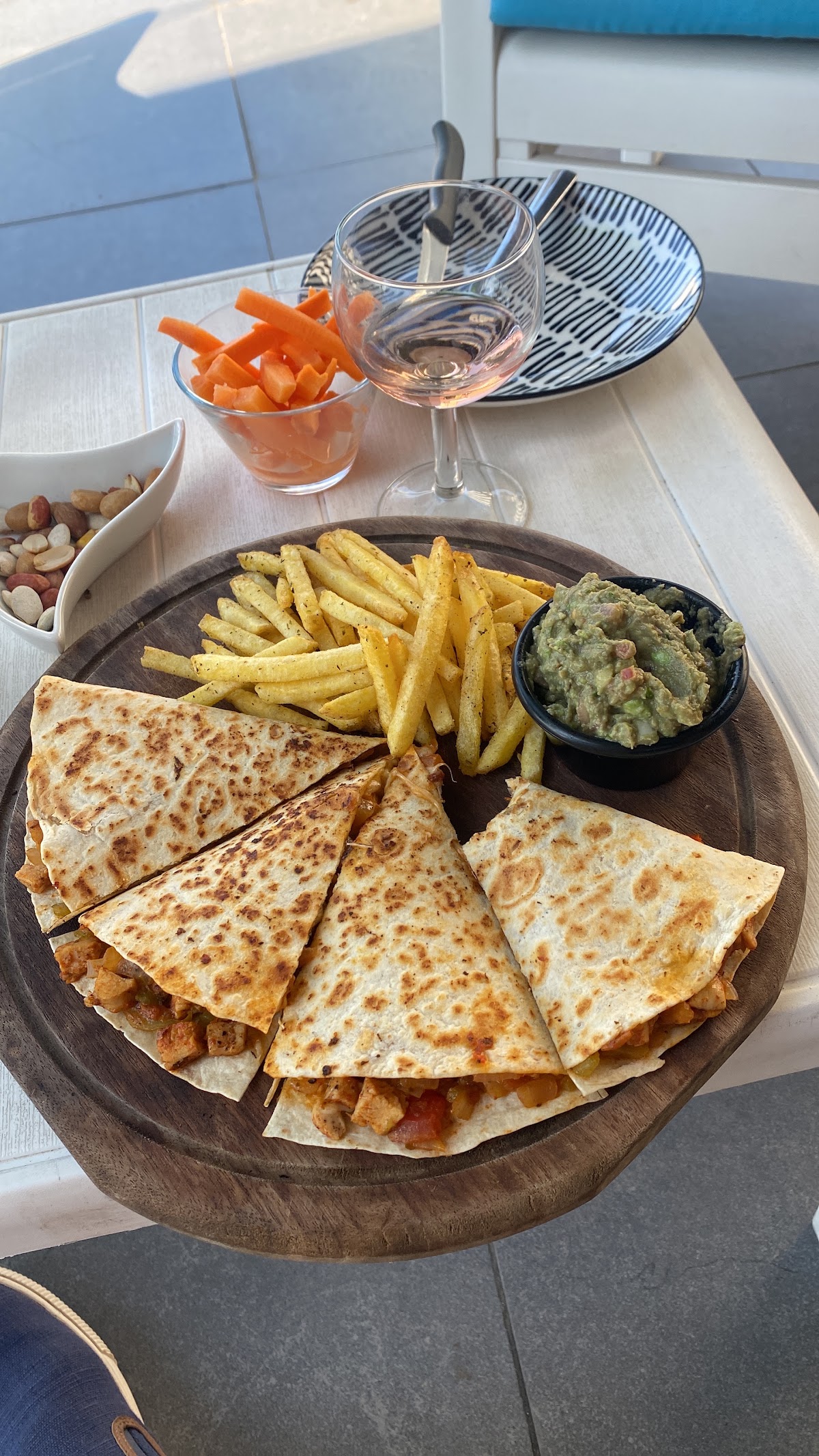 Tasty Restaurant — photograph 6