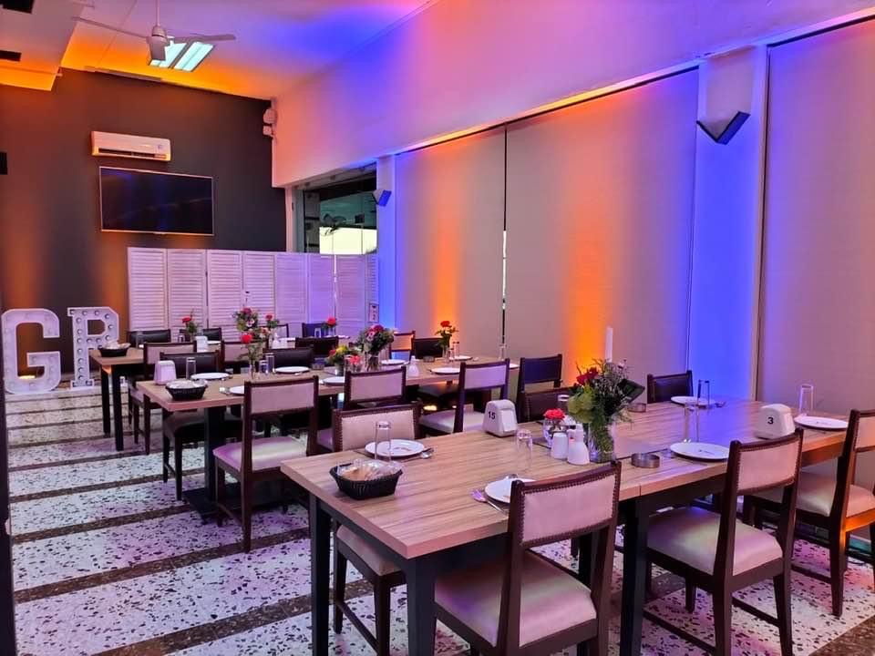 Al Jazeera Restaurant — photograph 3