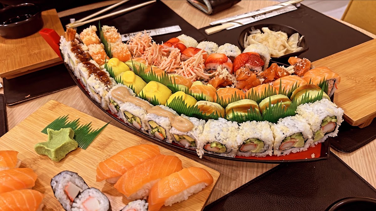 Sushi Star — photograph 2