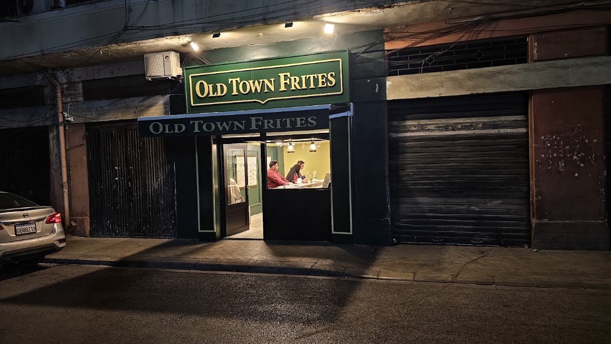 Old Town Frites — photograph 2
