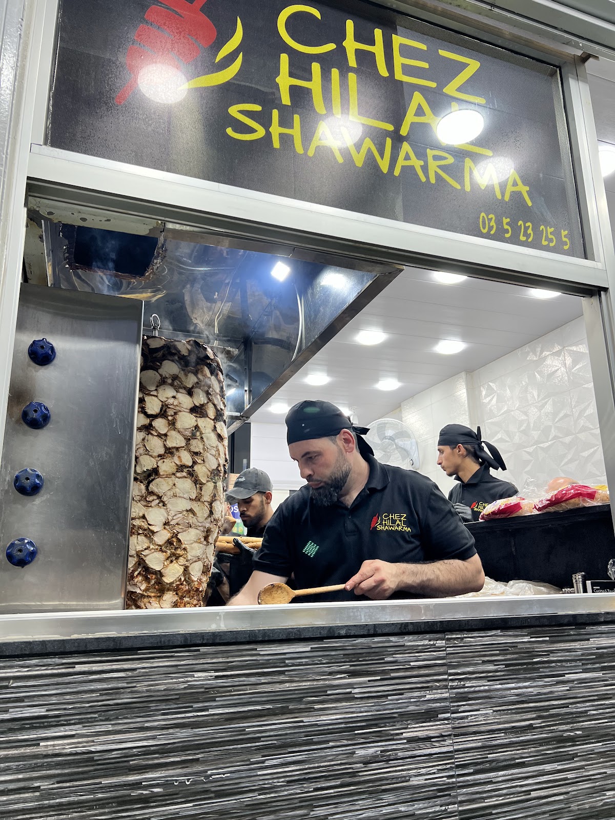 Chez Hilal Shawarma — photograph 2