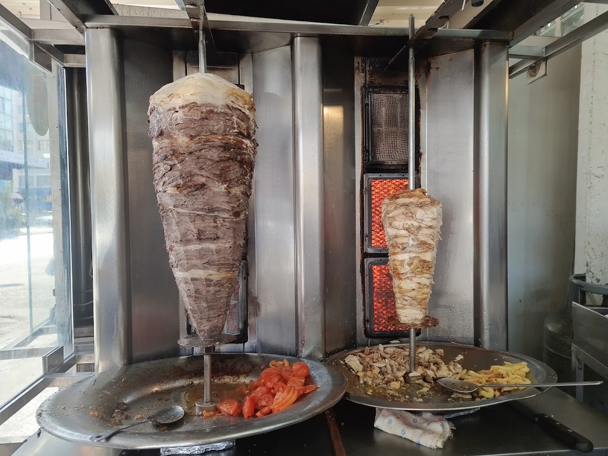 El-Soufi Restaurant — photograph 2