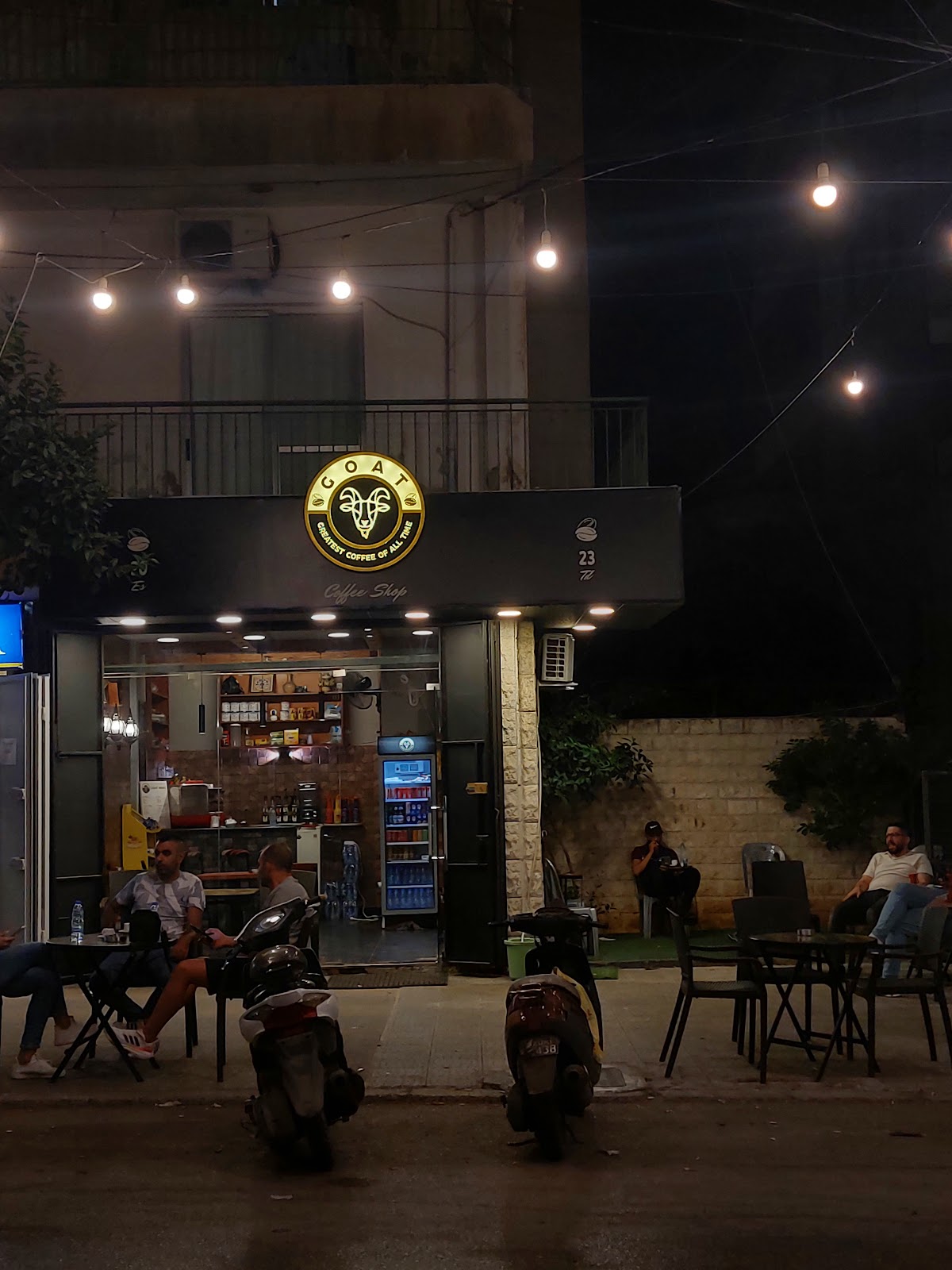 GOAT COFFEE SHOP — photograph 4