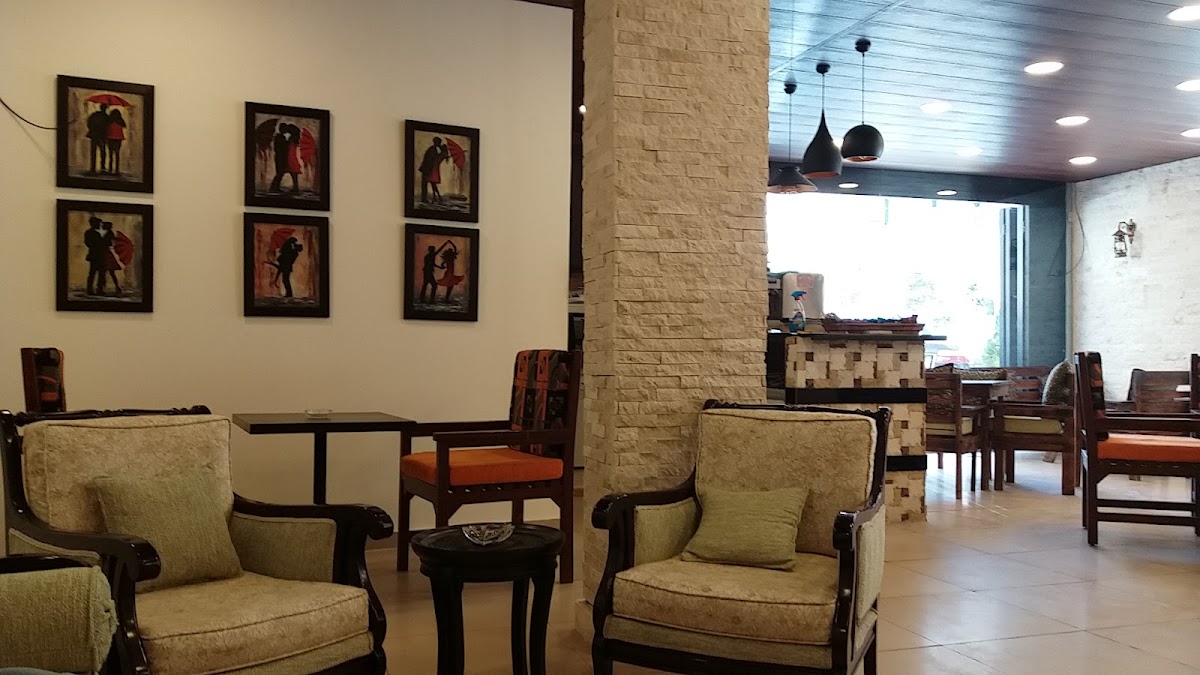 Gardenia Café