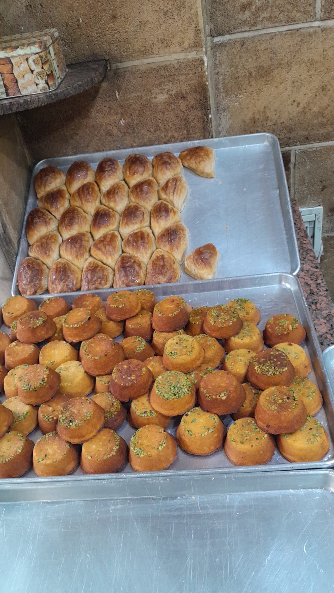 Malikat El Halwayat — photograph 5