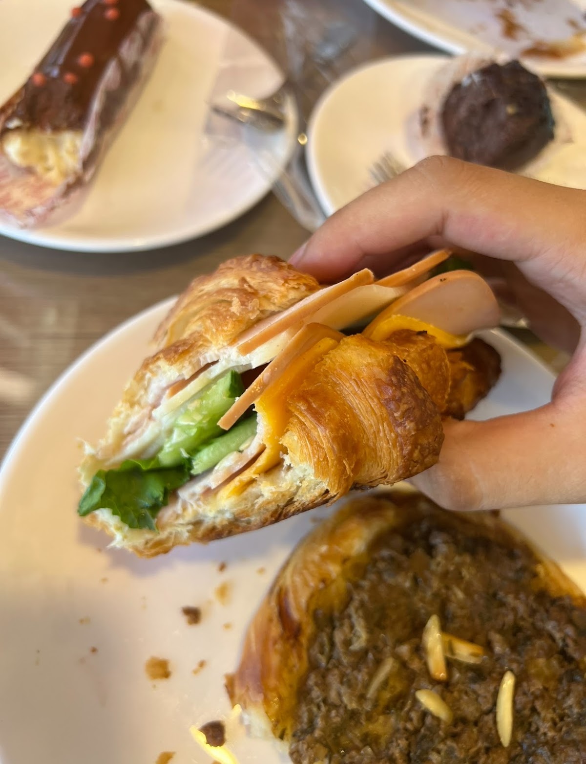 Tayba Bakery — photograph 2