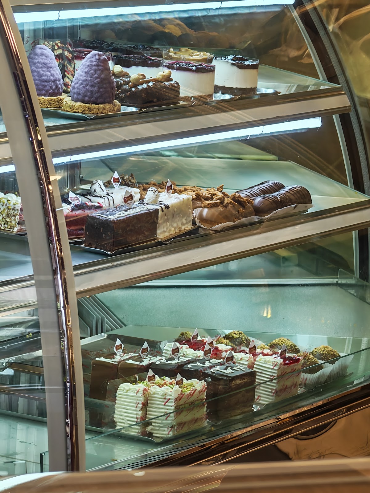 Tayba Bakery — photograph 4