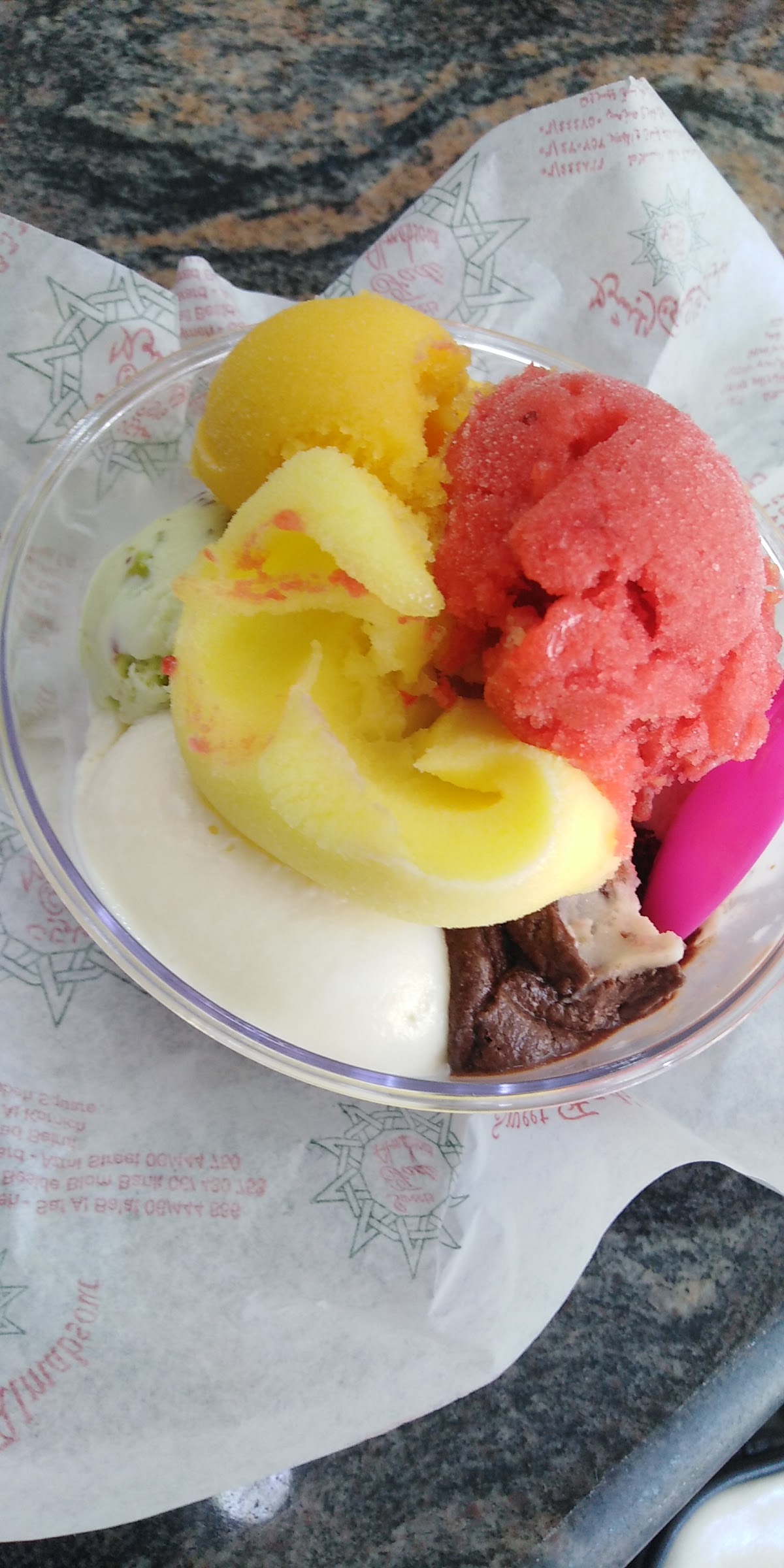 Fadi Mabsout Sweets — photograph 5