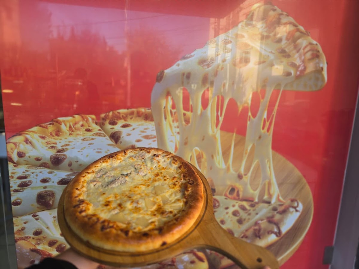 Pizza Mimi — photograph 5