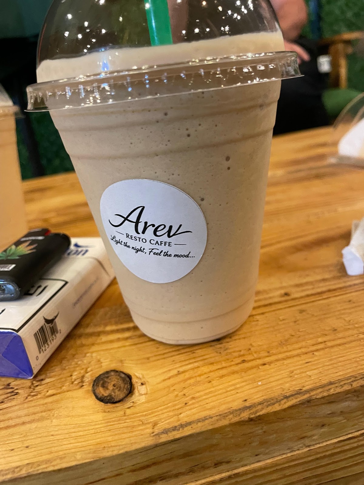 Arev — photograph 2
