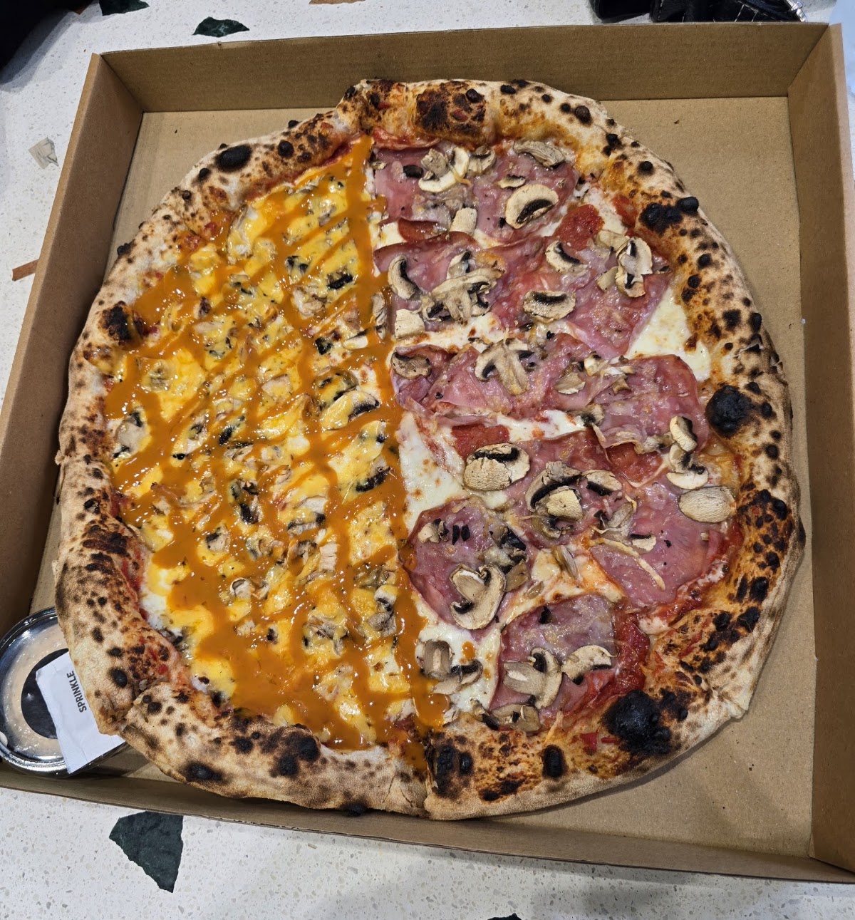 Pizza Factory - Haret Hreik — photograph 2