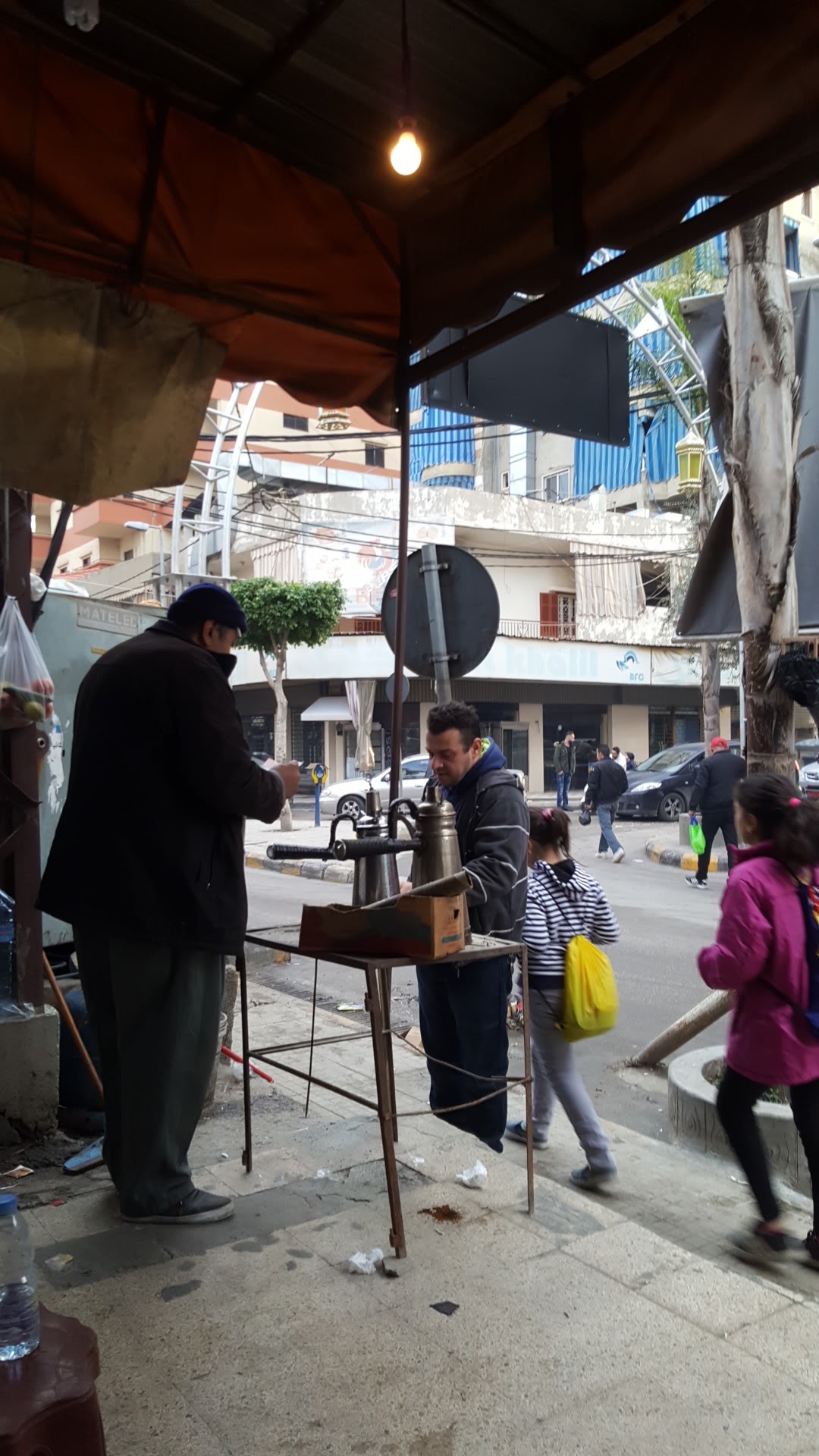 Al Khalil Restaurant — photograph 4