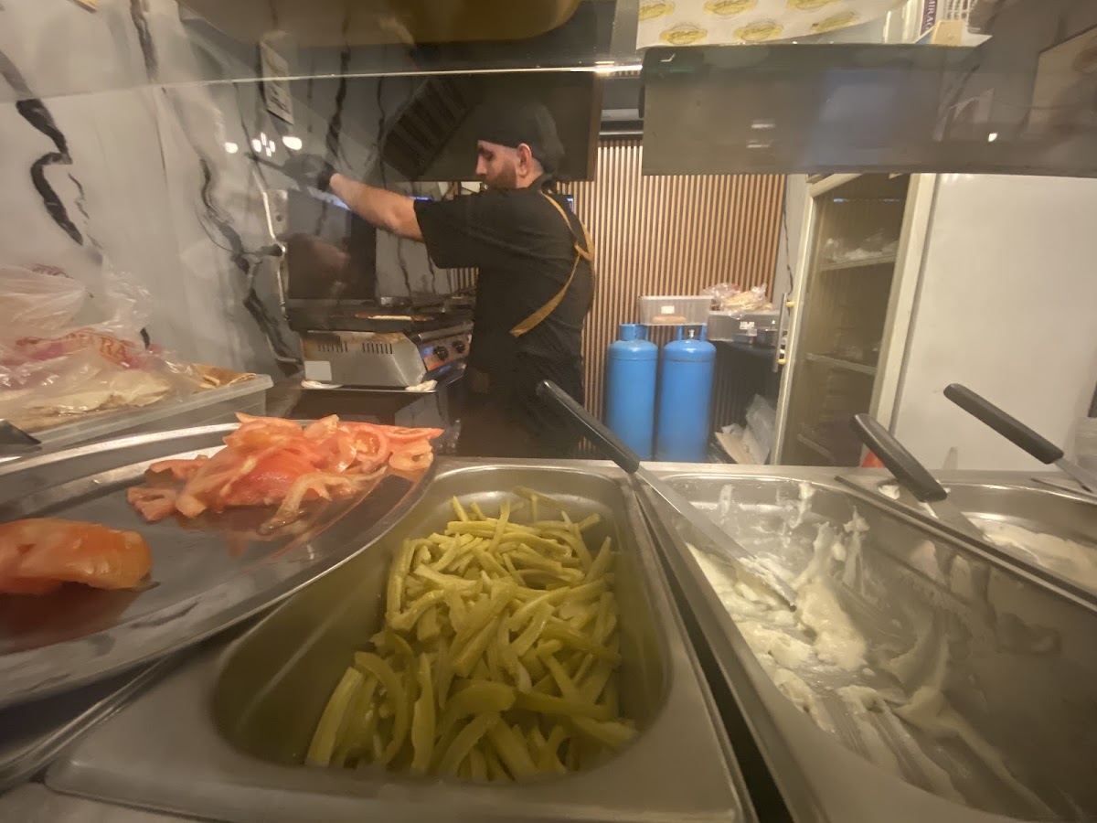 arayes - sandwich bar — photograph 2