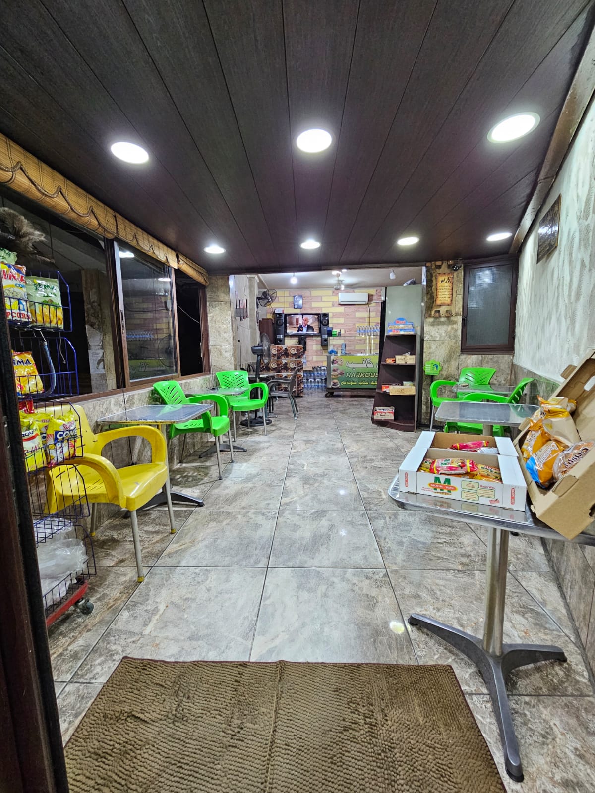 Cafe Harkous — photograph 2