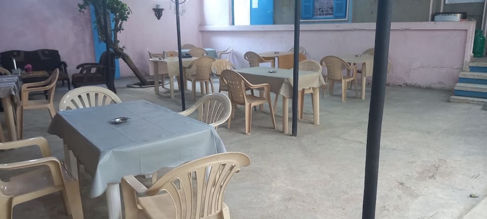 AlSendeyana Cafe
