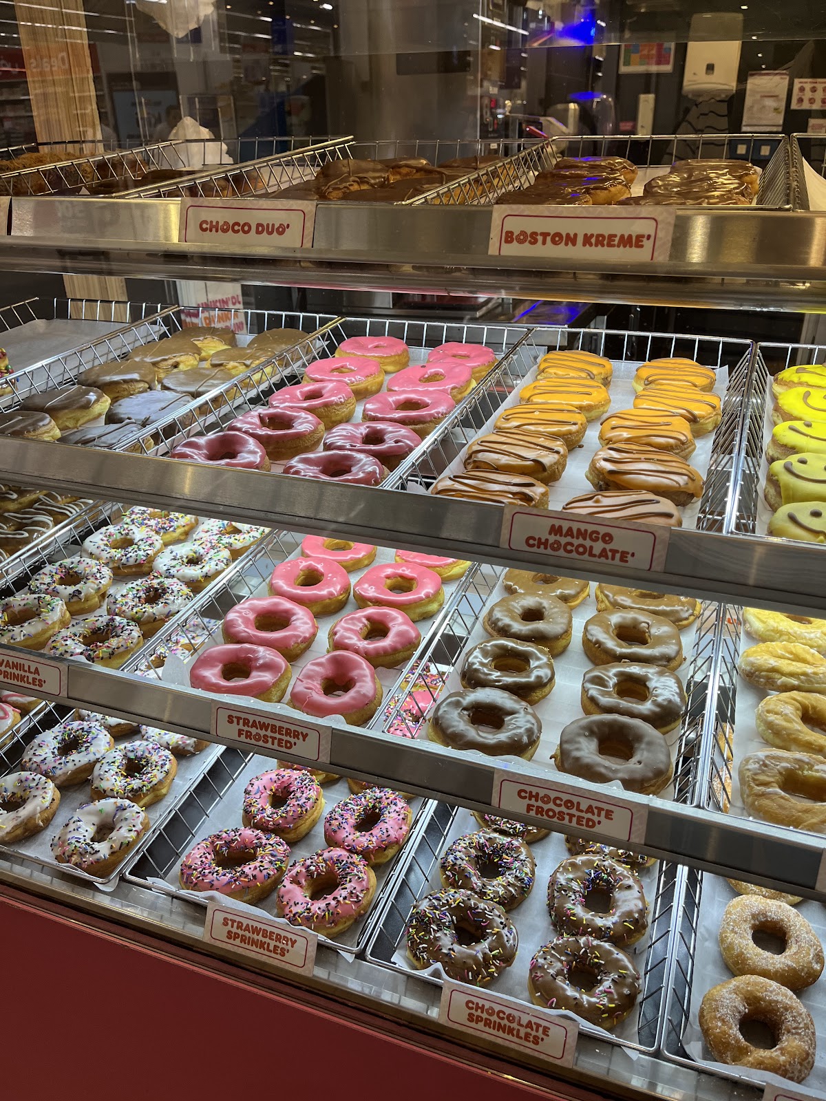 Dunkin' — photograph 3