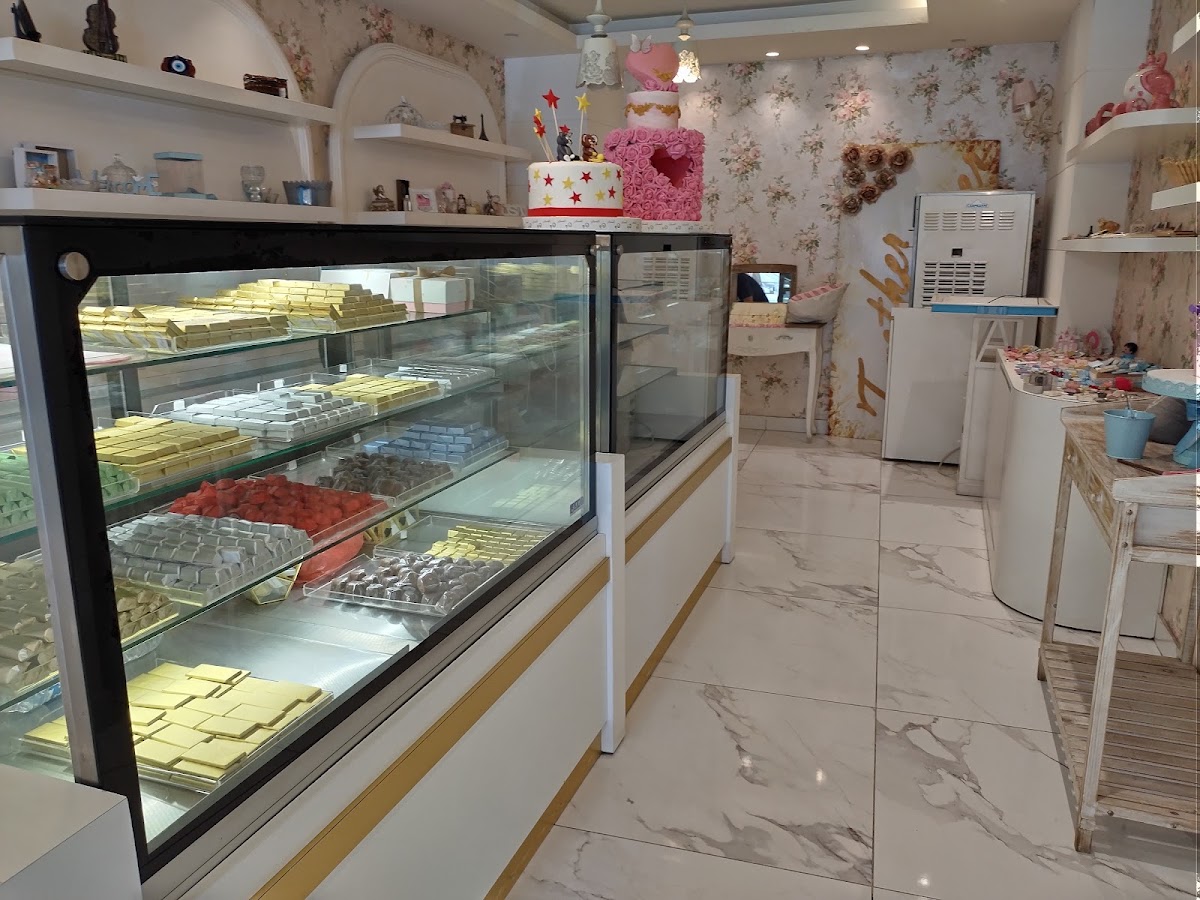Patisserie Lavena — photograph 3