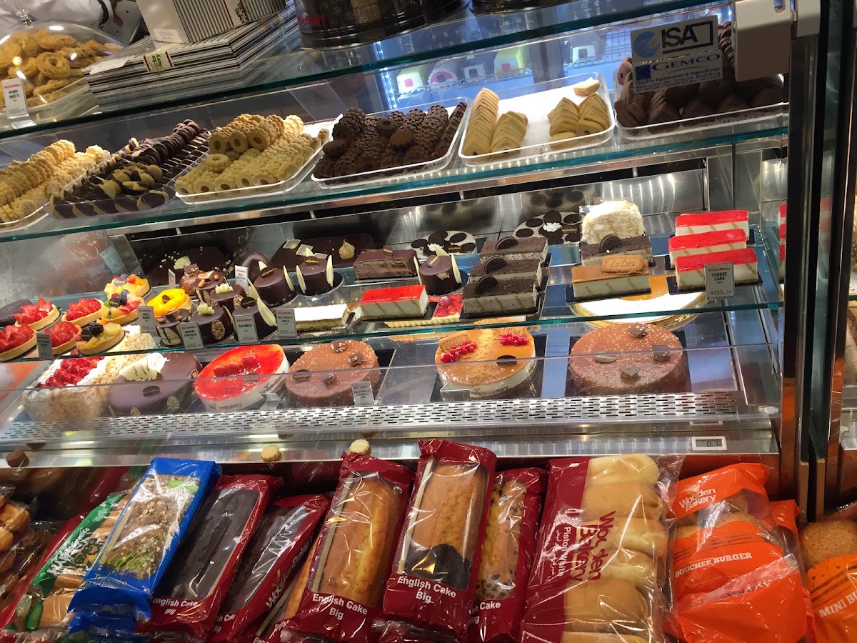 Wooden Bakery - Baabda — photograph 3