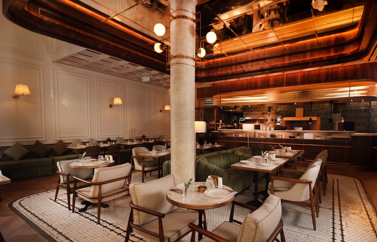 Capitale Cafe