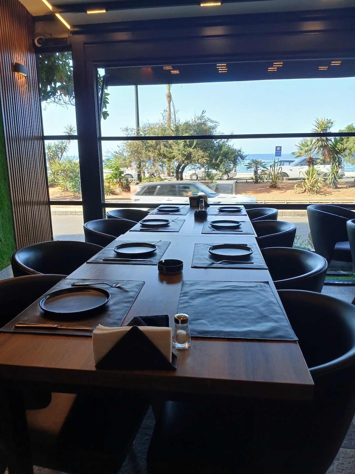 La Tavola Sea View — photograph 3