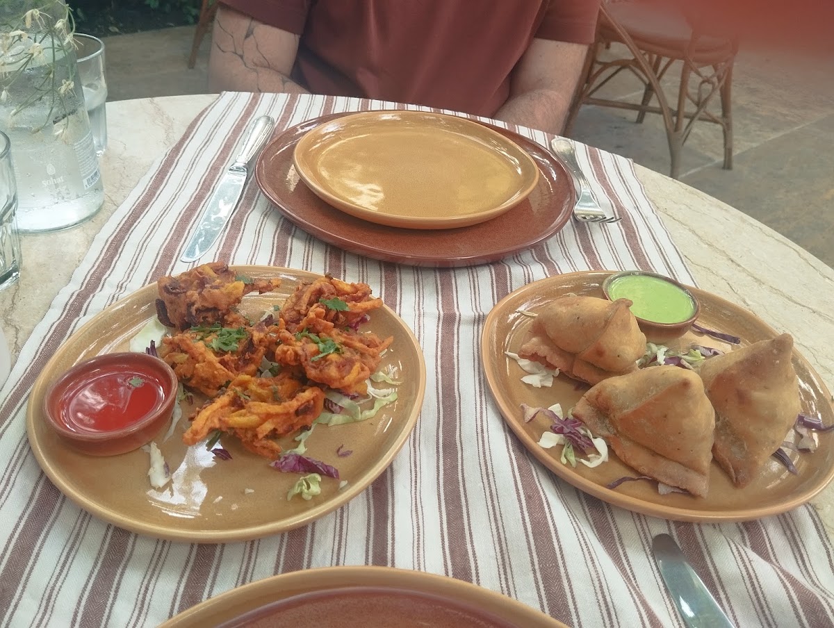 Makan — photograph 2