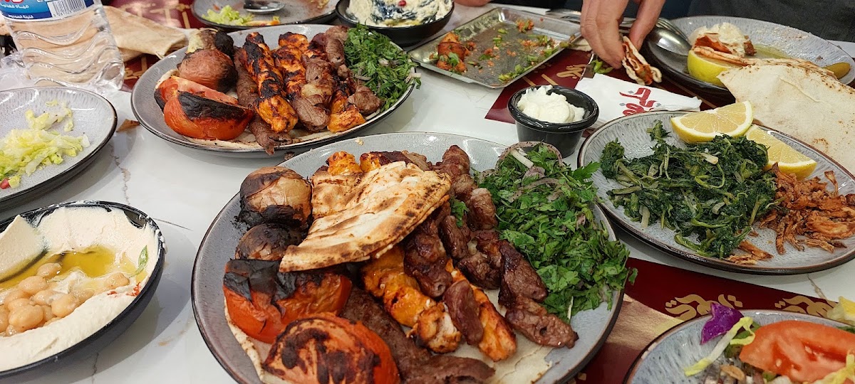 Khalifeh Restaurant — photograph 2