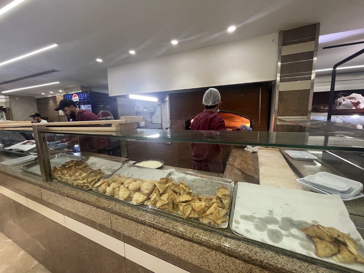 Khalifeh Restaurant — photograph 3