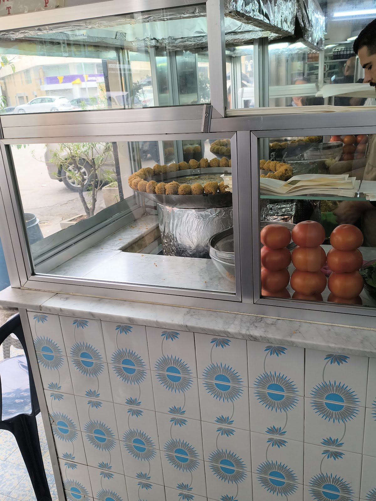 Falafel Al Nouwar Abou Zouz — photograph 3