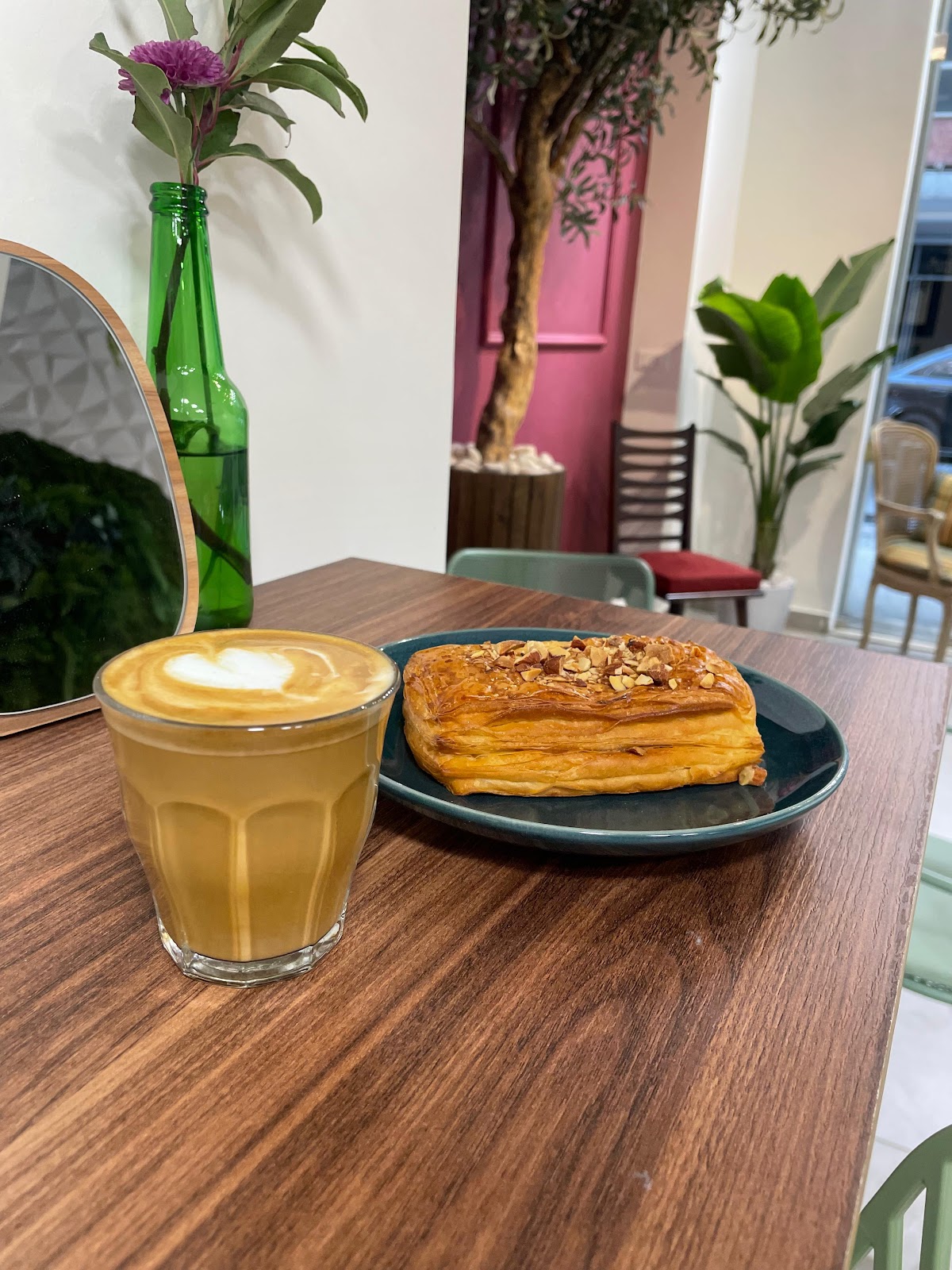 Hamra Brew — photograph 5