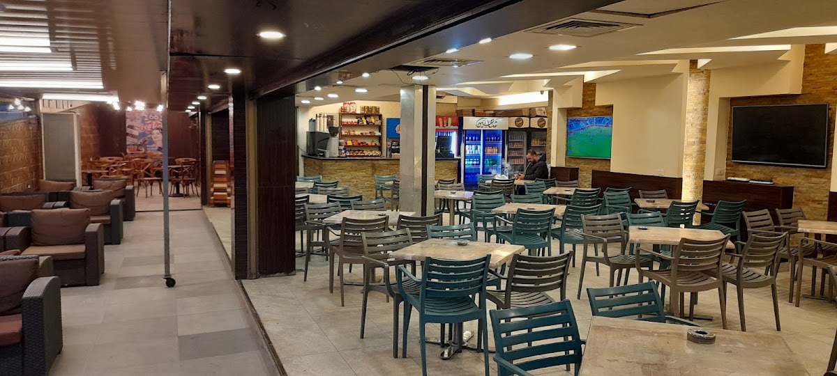 Chahine Café — photograph 5