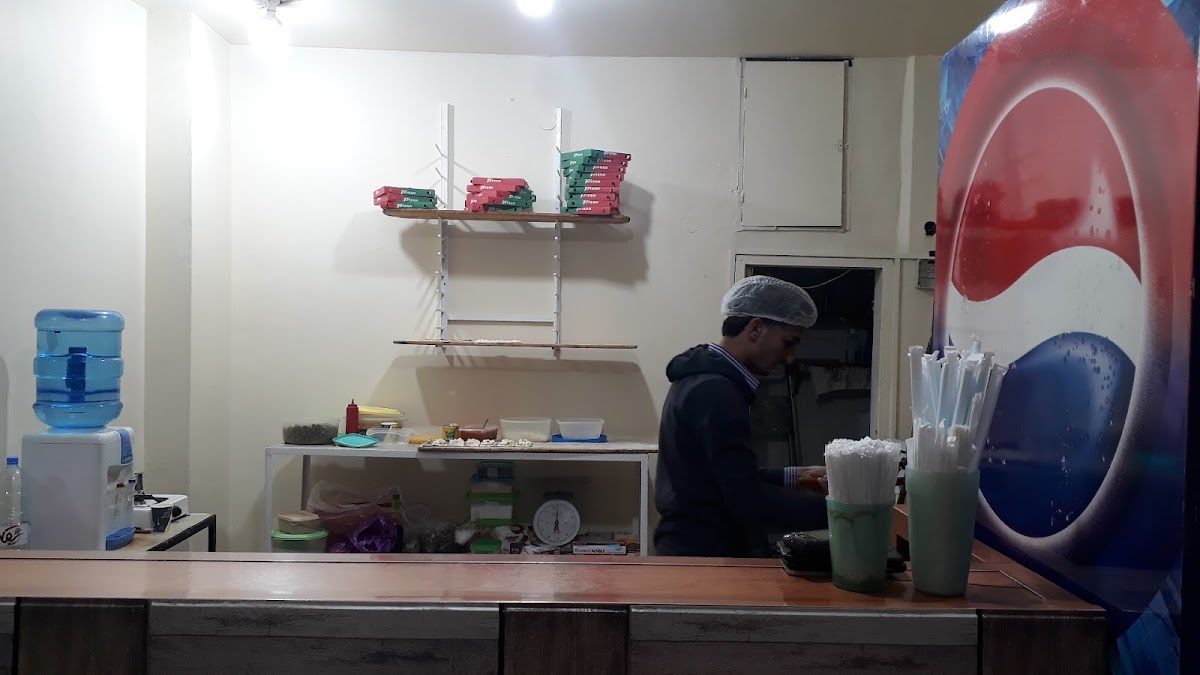 Milan's Bakery & Snack — photograph 4